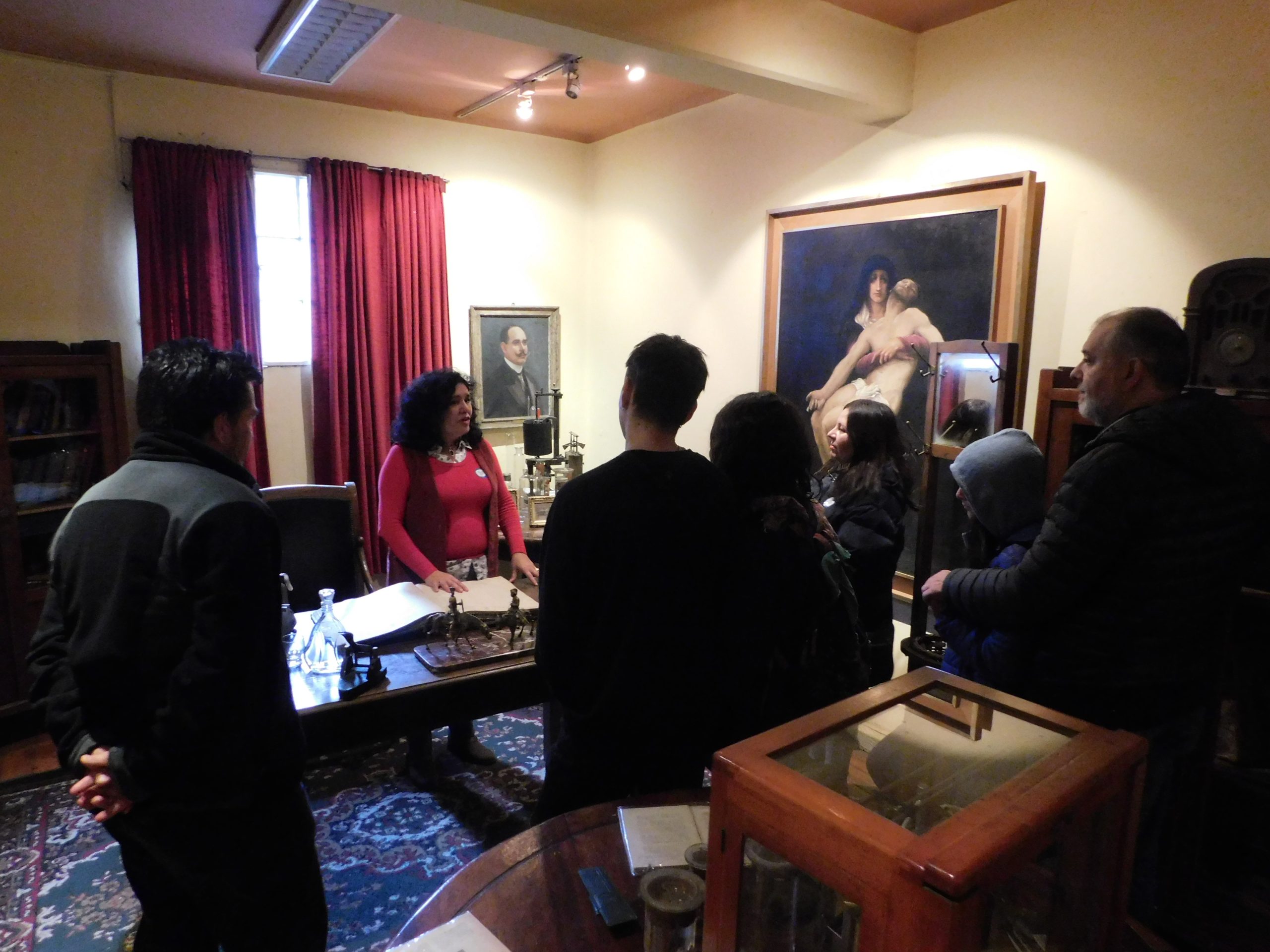 Más de 400 personas visitaron la UMCE en el Día del Patrimonio cultural UMCE — DSCN1628 355 scaled