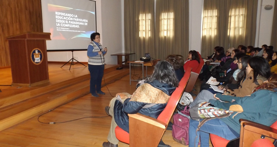 María Victoria Peralta: la “educación parvularia no es simple, ni es una isla" ccd95094ca027ed20314ebc810607e55 ee7