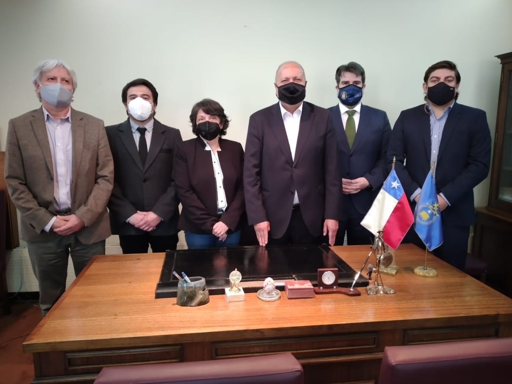 f14a896e5d42f9cdd02bc246b82ce535 d23