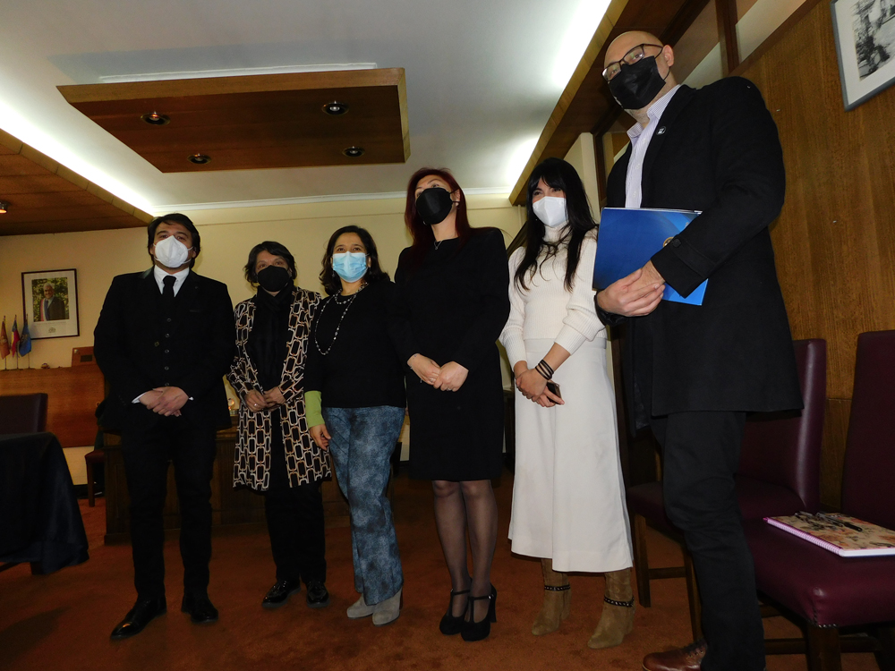 UMCE &mdash; firma oei2 77c