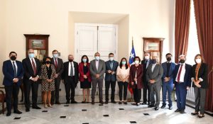 c76b430f13f697c7e8f6389e61fe2e85 b90