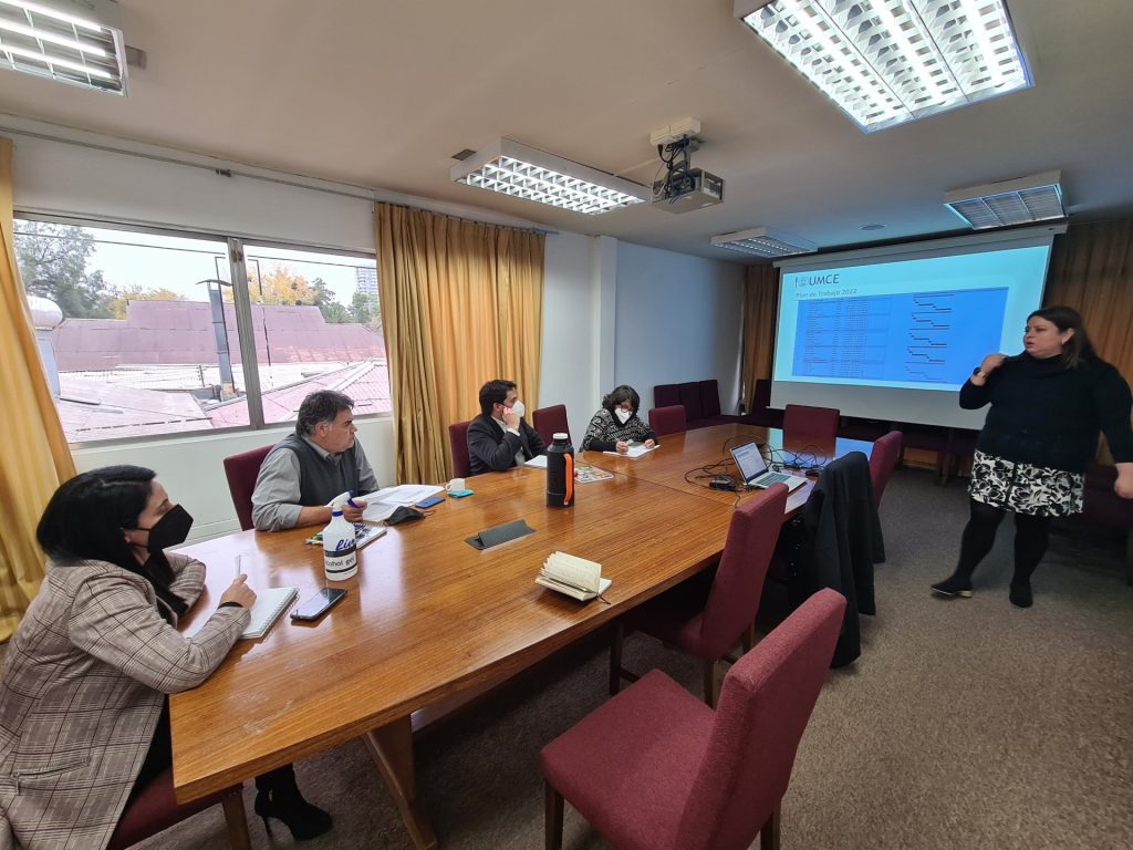 Departamento de Informática UMCE presenta proyecto de desarrollo tecnológico para la modernización de la gestión estratégica institucional f225425ad4e97f603b376b8125383fae b4c