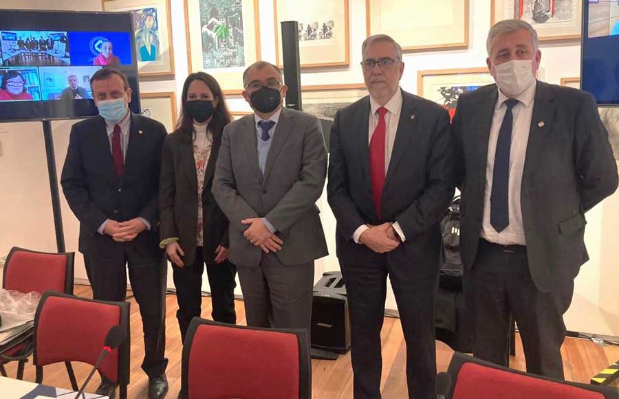 13e5f342406151e0de1a1cca53fbdba9 19c