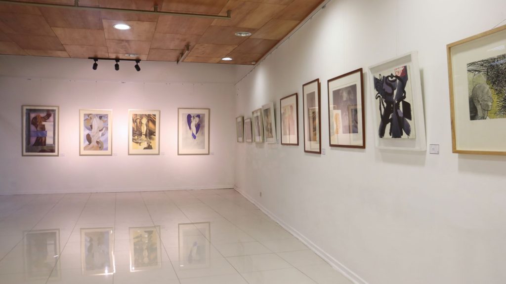 Arte+Afectos, la muestra de artes visuales que releva importante patrimonio artístico de la UMCE cc1343f4bf58ce9d4e32f3a11e5bec16 e63