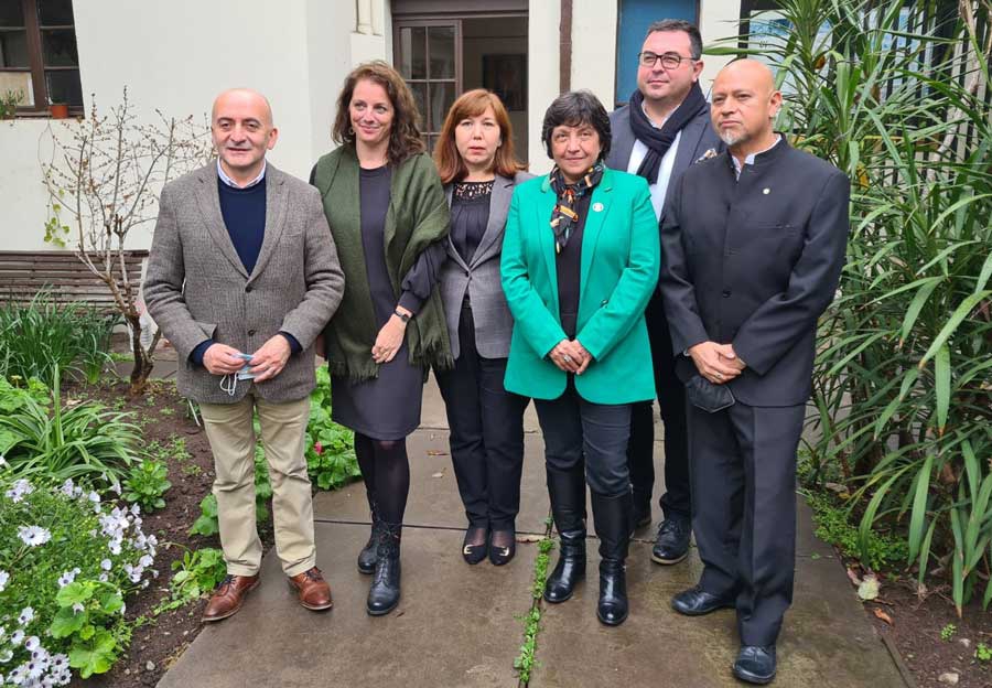 f641f67efa680afb475bb32af1ab6c16 b38