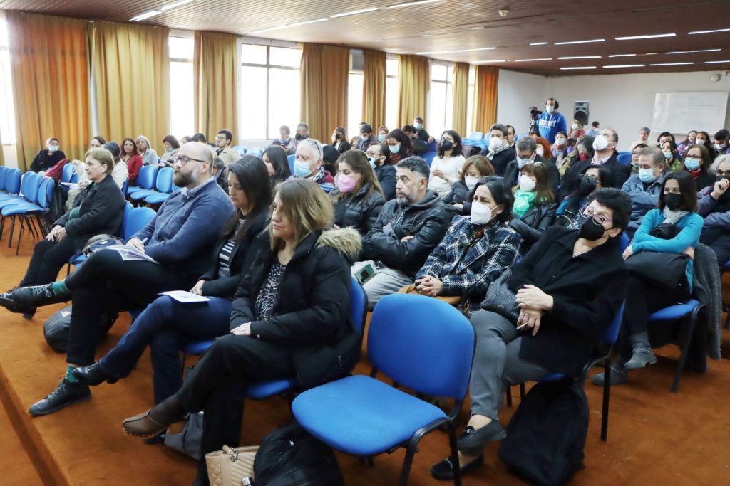 Gran participación en inicio de curso de acompañamiento a comunidades educativas para profesionales de la educación de la RM 815594ee7850f83c34de8dafc6ed2b26 5b8