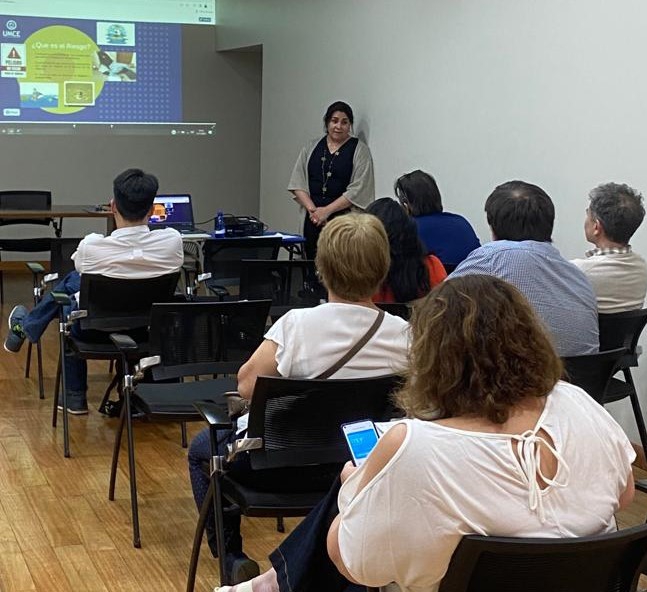UDA y DPP UMCE organizan taller de gestión de riesgo para académicas/os b61e92b5bd94477b5056917a080d4cab b2b