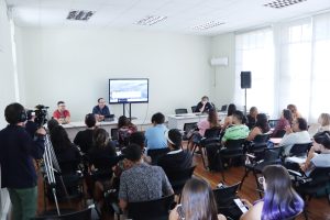 24f176e09fc7a1b1cc5b9ab7cda90f25 8f5