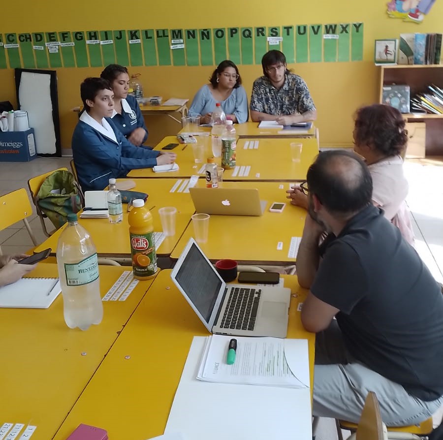 UMCE &mdash; PRACTICA1 892