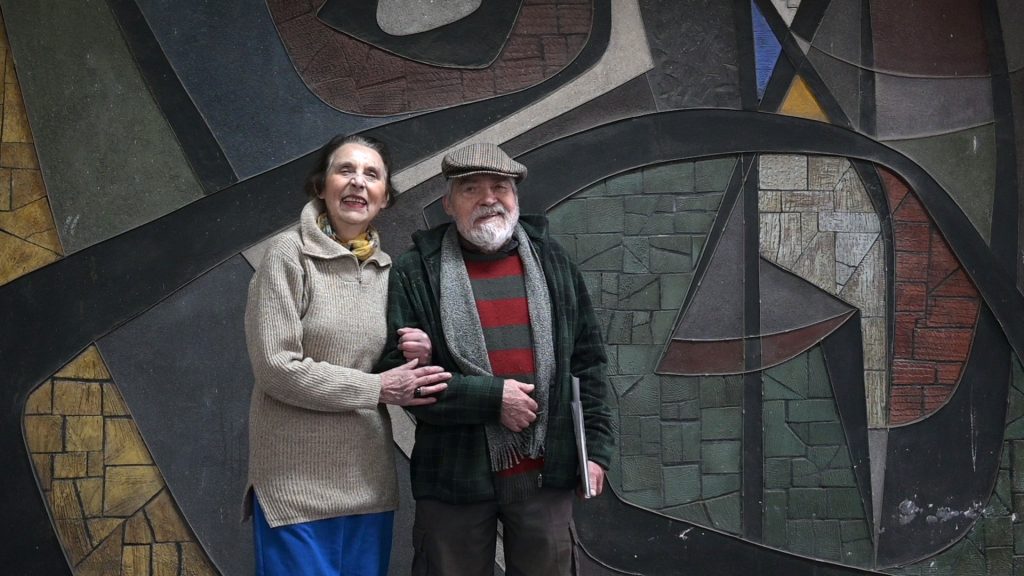 d53945919aab6702984559016006a4bc e37