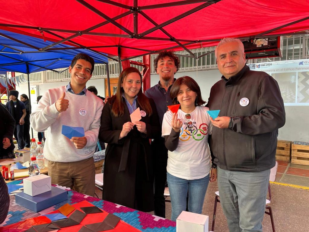 9c1fc82b6767d8b97fc4b498aee49817 cd5