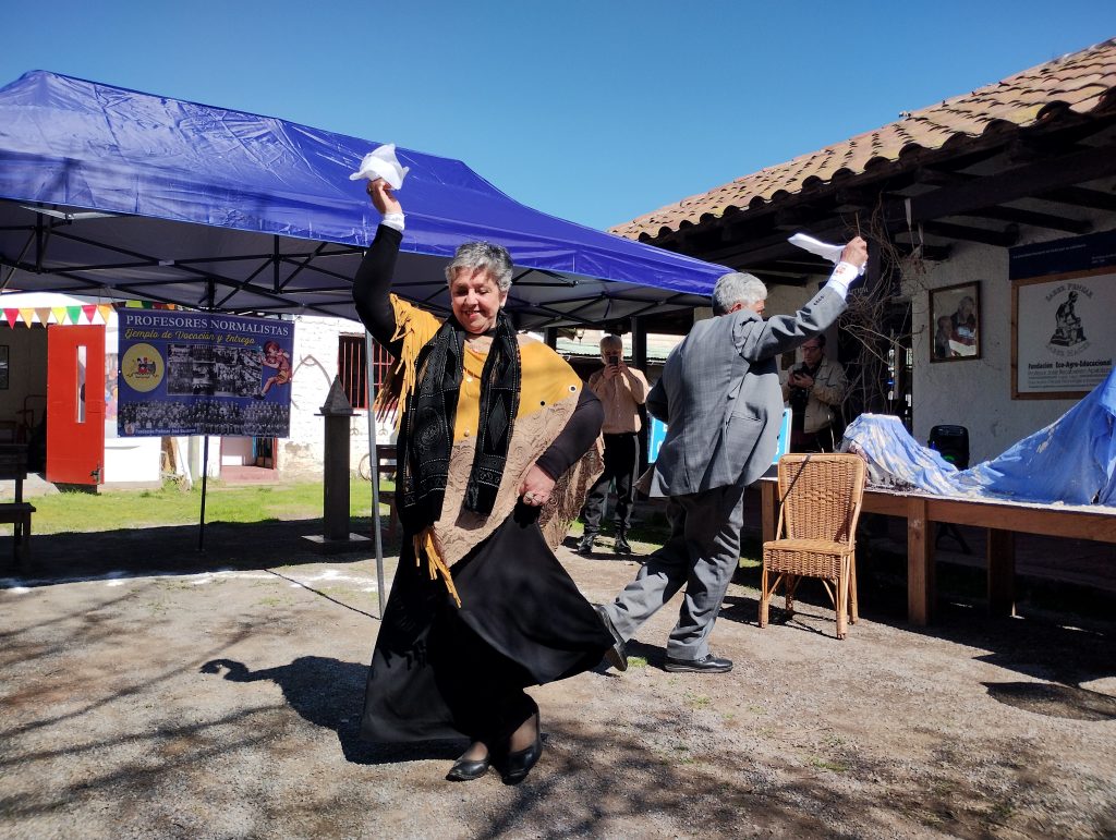 b5ea1661abf8fe3e91b3305d37d7b611 b99