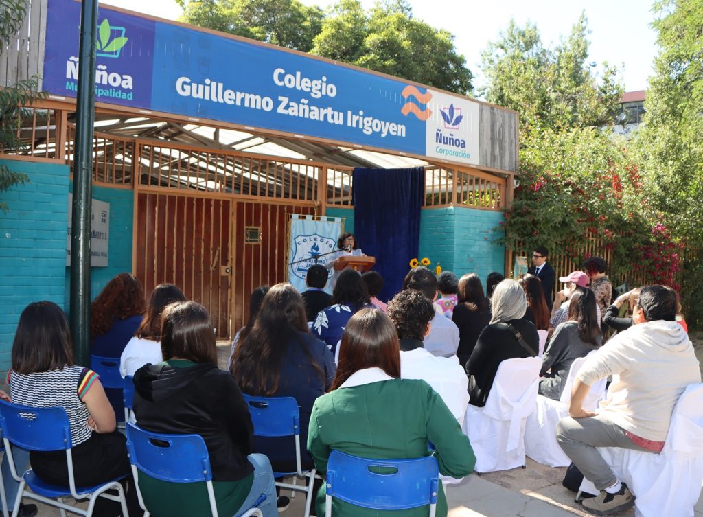 Instalan placa conmemorativa que distingue al colegio Guillermo Zañartu de Ñuñoa como ‘Campus Pedagógico UMCE’ 91f6091ffe8fbc3d8db5fe7d8b816567 f0e