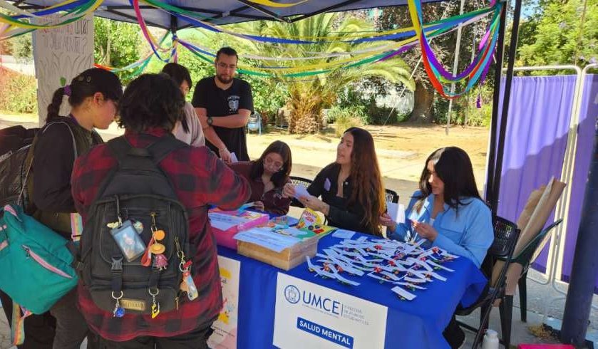 bb54ddf8791e5a0d51a669a20834e98d 733