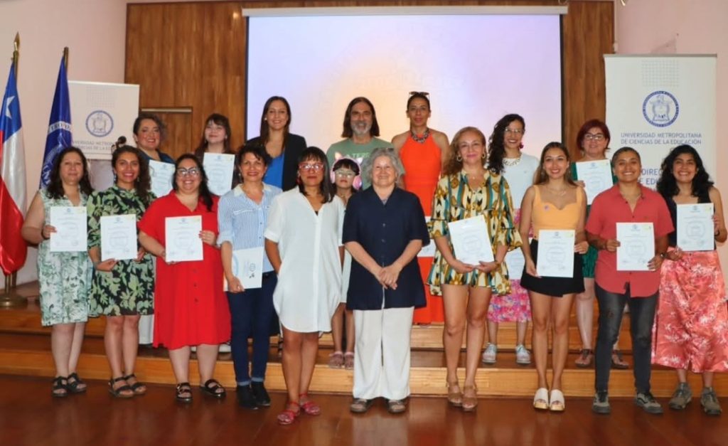 66f2a9f66e48d837f8d9568e3aa7d8b3 cd2