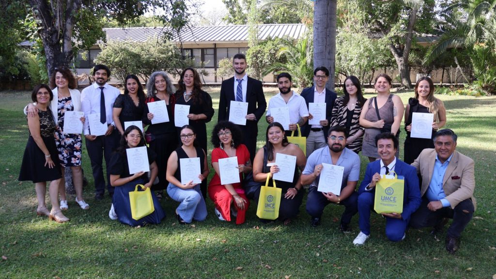 6f09ca933b382cee7de5a062d2cc5aaa 06d