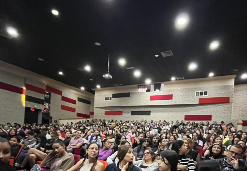 UMCE &mdash; foto nota3 ece