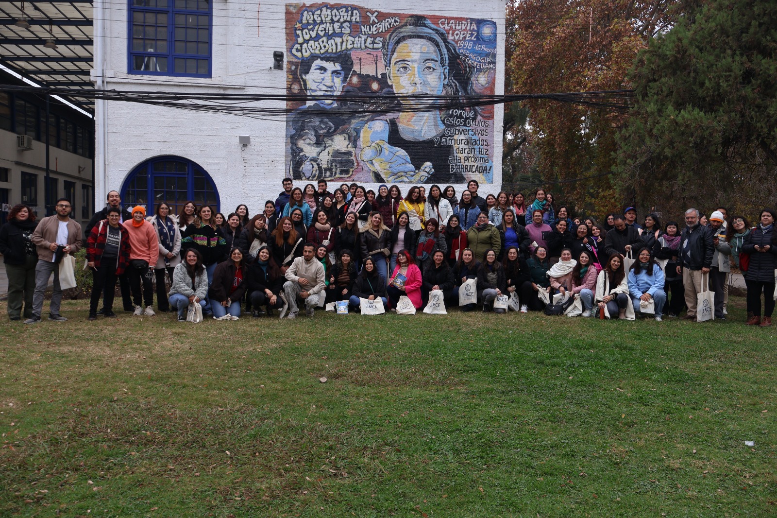 d229ca01dd8b1d91feaa7294ec6bbed4 4f2