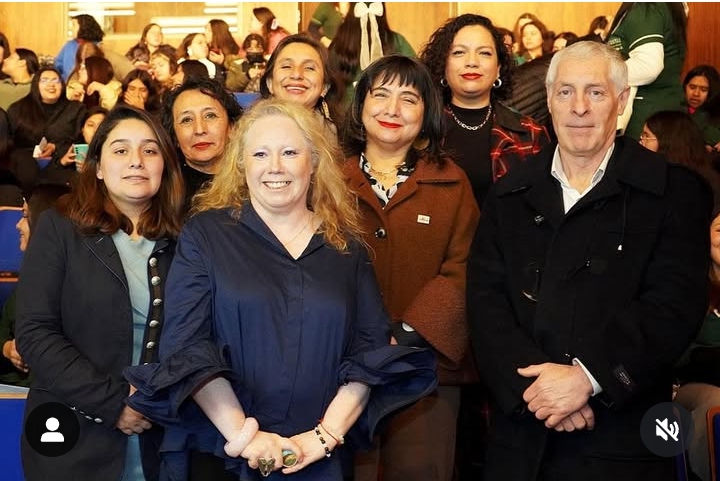 e560da33616cac368c76fabbab4b731d d54