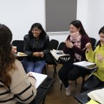 Más de cien egresados y egresadas UMCE se reúnen en jornadas de actualización docente j12