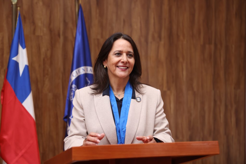 Rectora UMCE 2 scaled