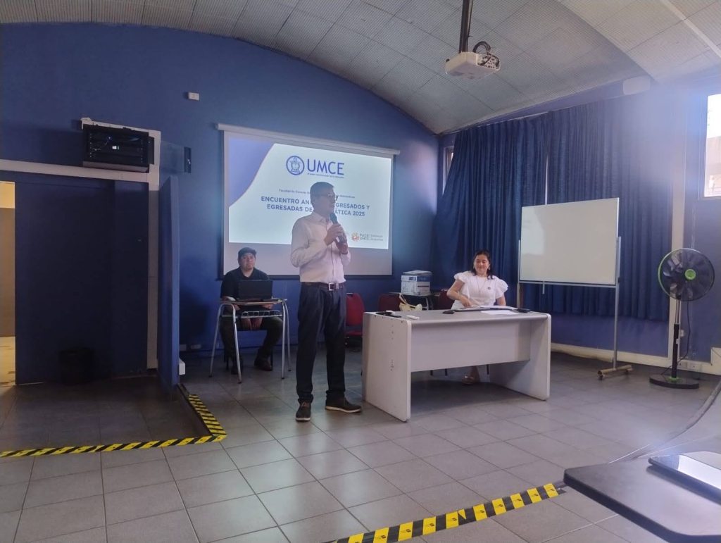 Encuentro de Egresadas y Egresados de Pedagogía en Matemática UMCE IMG 20251219 WA0064