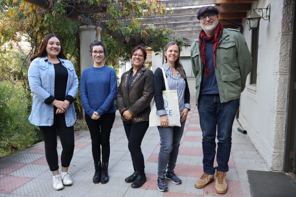 Académica española realiza estancia investigativa en la UMCE para fortalecer redes de colaboración internacional Académica de la Universidad de La Laguna realiza estancia investigativa en la UMCE para fortalecer redes de colaboración internacional