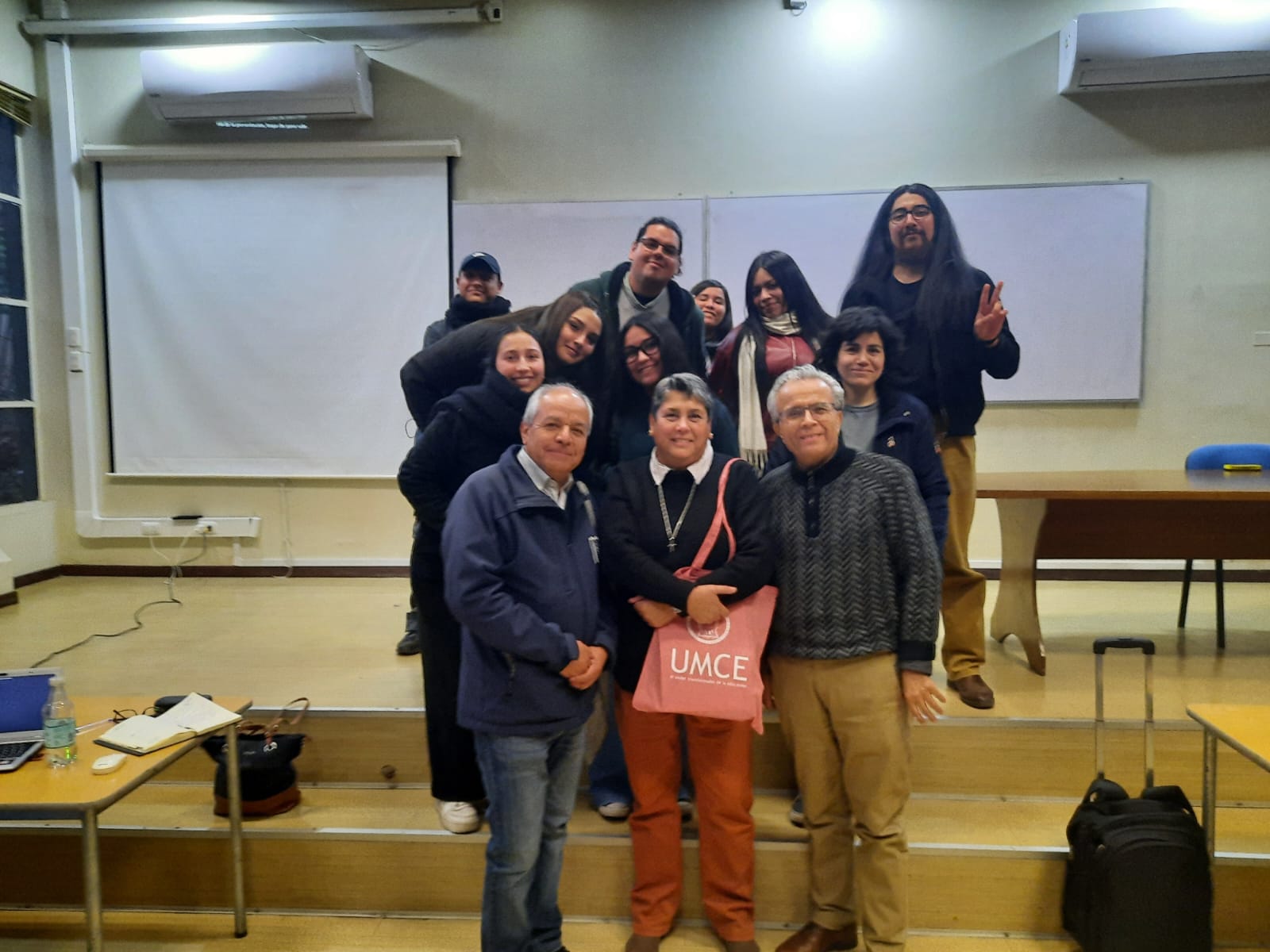 Comunidad de Aprendizaje UMCE – Colegio Simón Bolívar