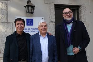 Académico de la Universidad de Barcelona, Dr. Rafael Bisquerra, sostuvo encuentro en la UMCE donde abordó desafíos actuales de la educación emocional y fortalecer la formación que desarrolla el Diplomado en Educación Socioemocional y Convivencia Escolar de la UMCE.