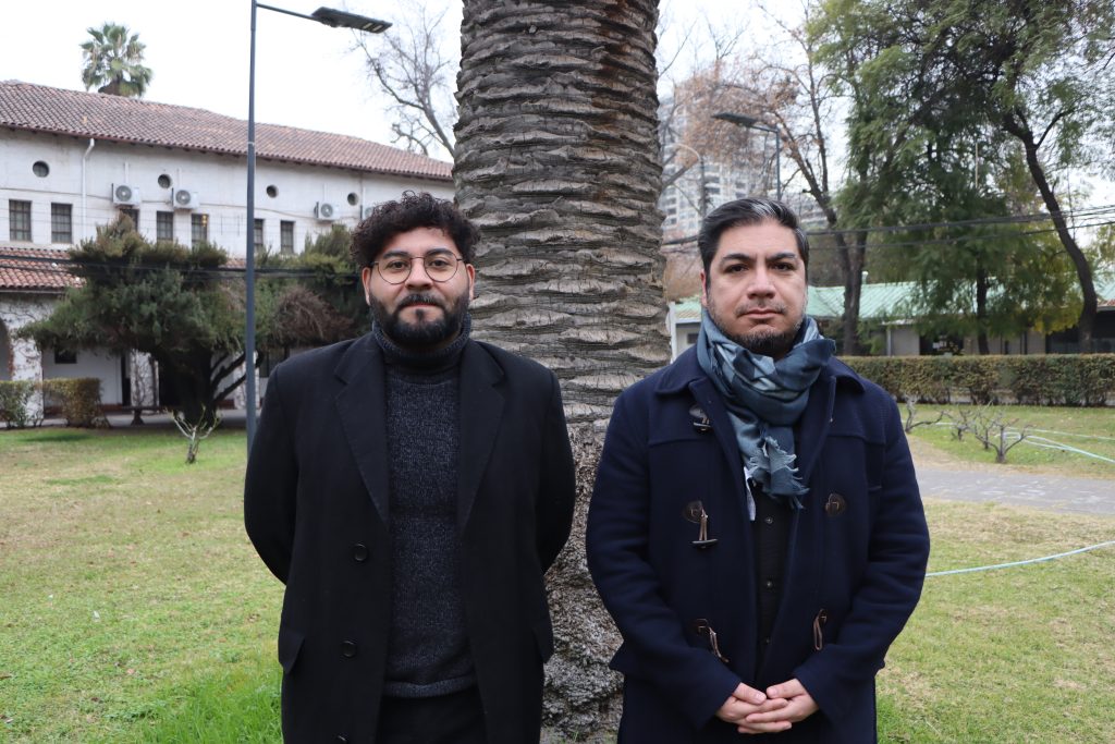 El Jefe del doctorado, el doctor Sergio Estrada, y el Coordinador Académico del doctorado, el doctor Sebastián Zepeda. El Jefe del doctorado, el doctor Sergio Estrada, y el Coordinador Académico del doctorado, el doctor Sebastián Zepeda.