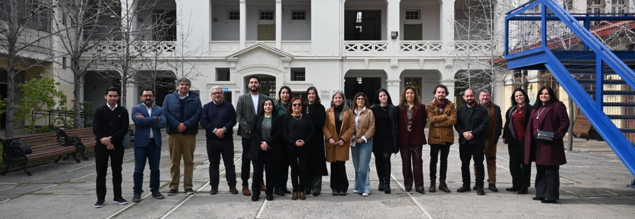 MCE participó en las plenarias de las redes de VcM del CUECH y CRUCH, donde universidades de todo el país abordaron desafíos comunes para fortalecer la evaluación de impacto, la articulación de funciones y las buenas prácticas en Vinculación con el Medio.