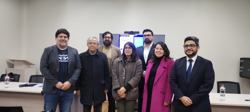 Destacadas académicas y académicos presentan libro: “Docencia universitaria y enseñanza del Derecho. Perspectivas contrapuestas”, publicado por Editorial Rubicón UMCE — 1